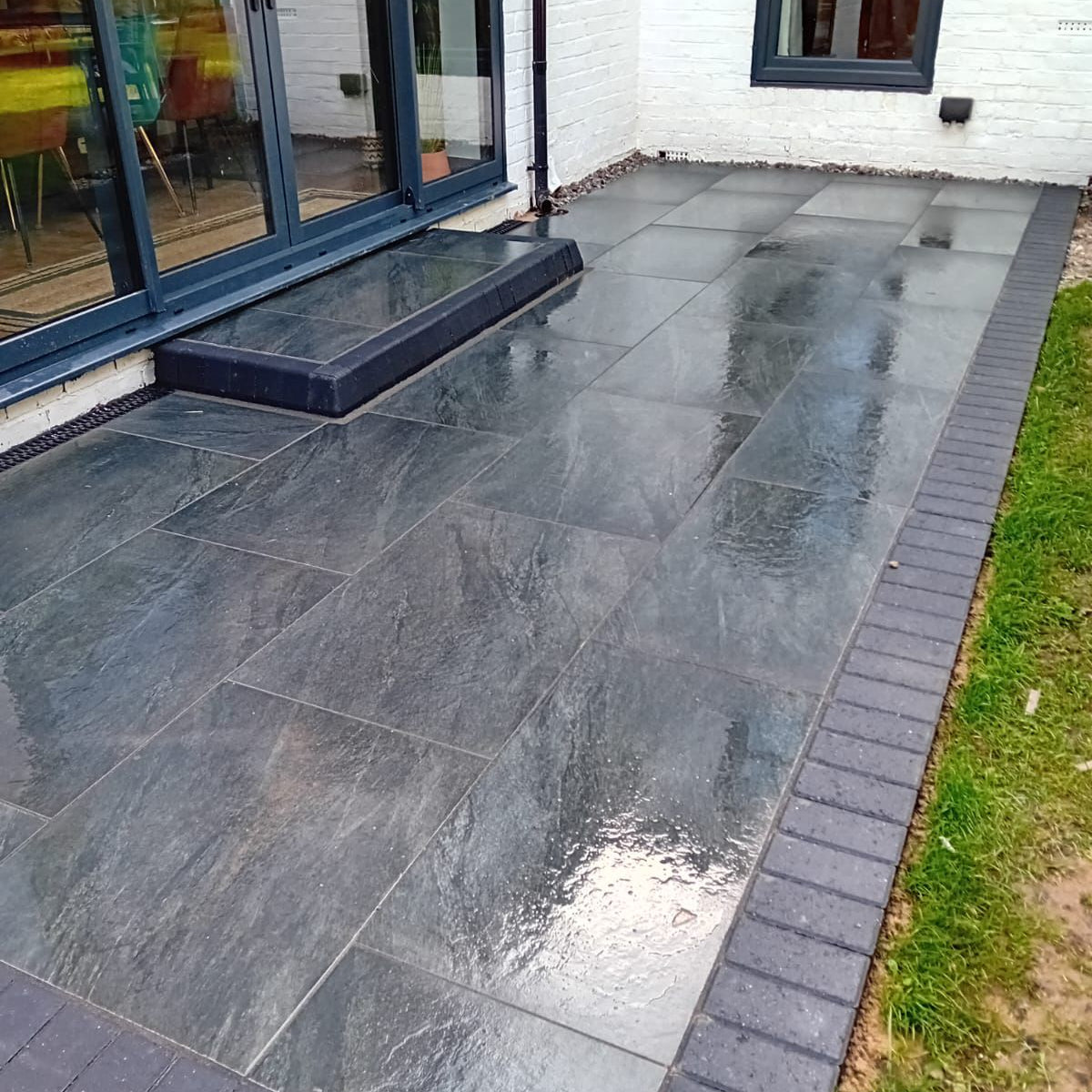 County Anthracite Black - 900x295 mm (20mm)