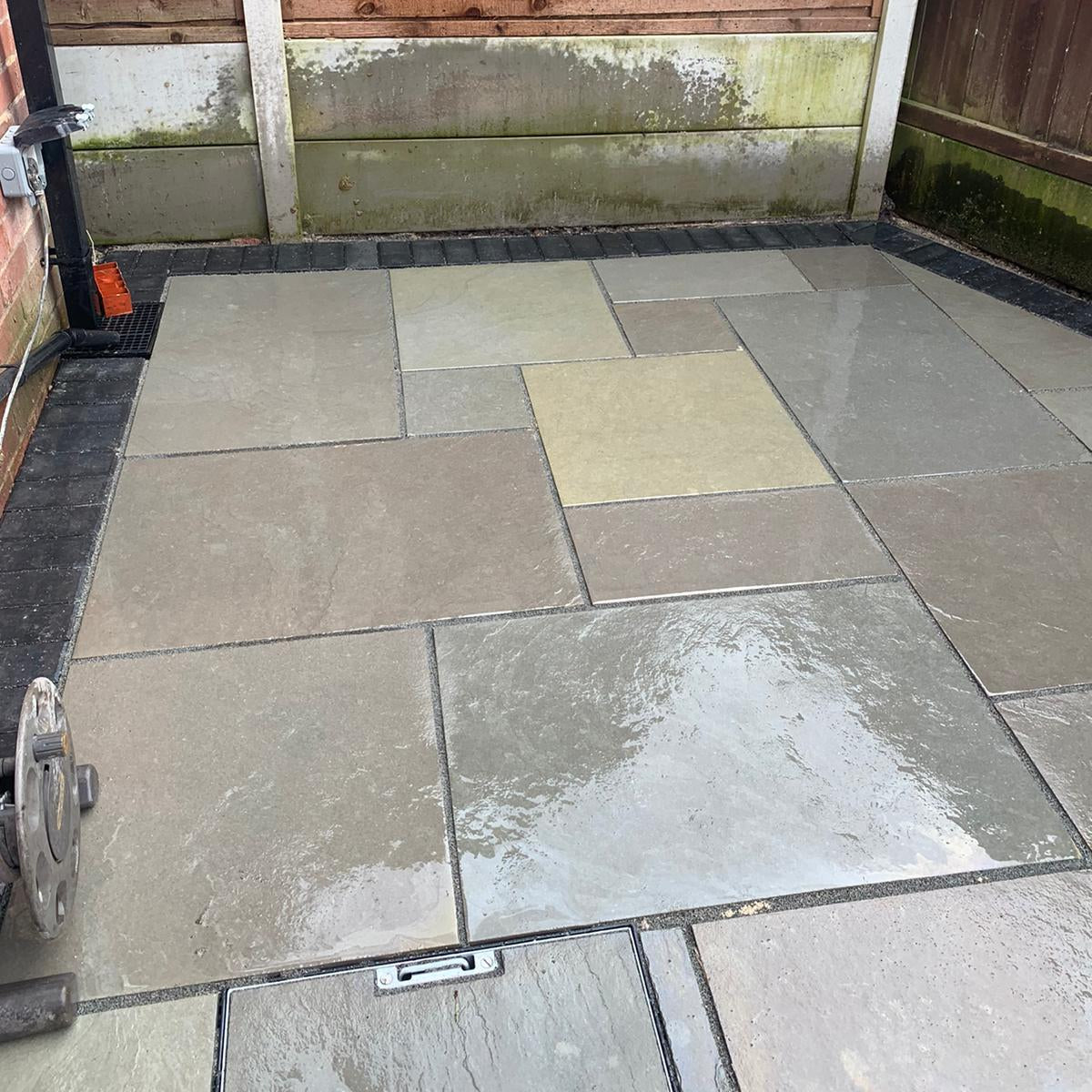Grey Limestone Tumbled & Brushed - PP15 (22mm)