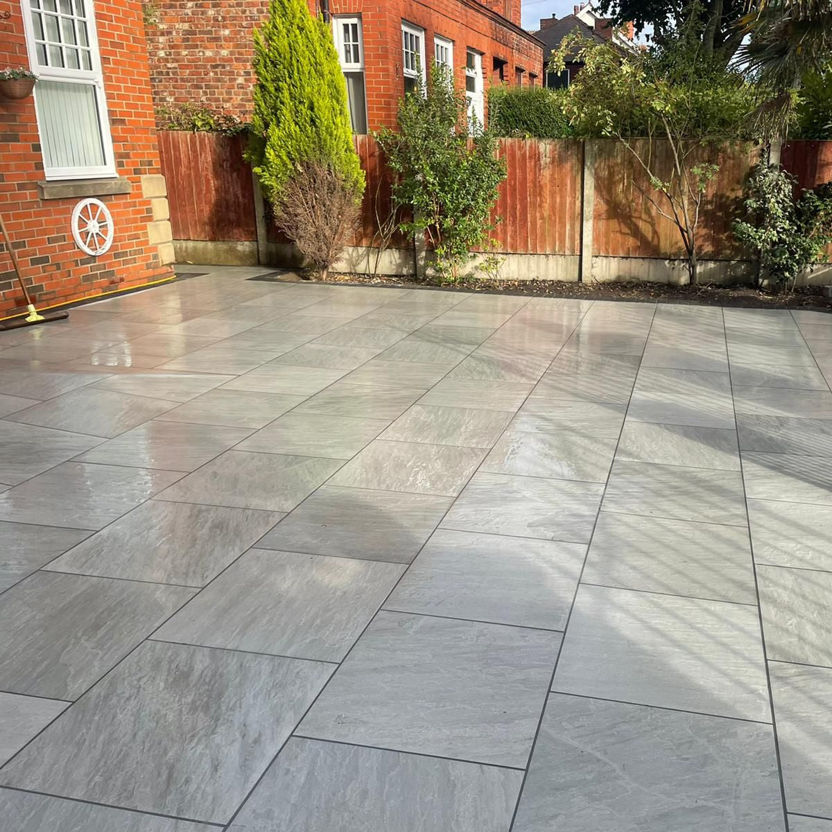 Kandla Grey Porcelain  900x295 mm (20mm)