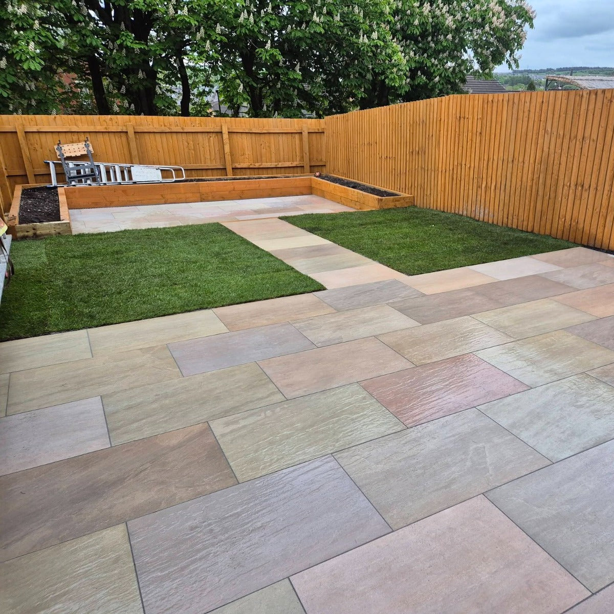 Raj Green Porcelain 900x600 (20mm)