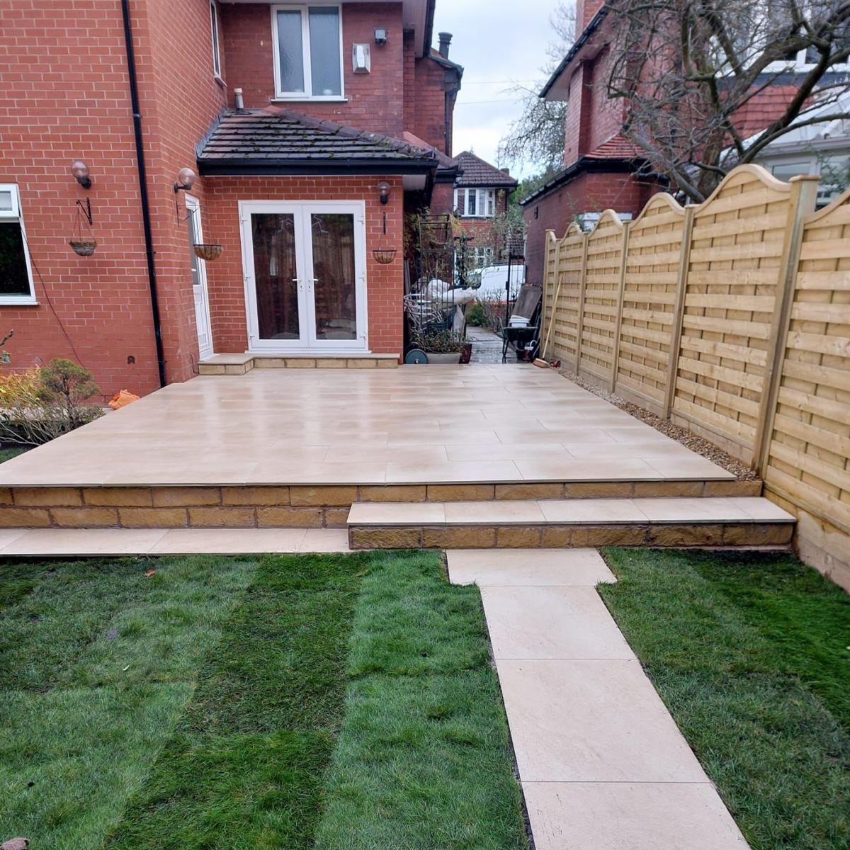 Hammer Stone Beige PP17  (20mm)