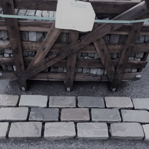Kandla Grey Sandstone Cobbles
